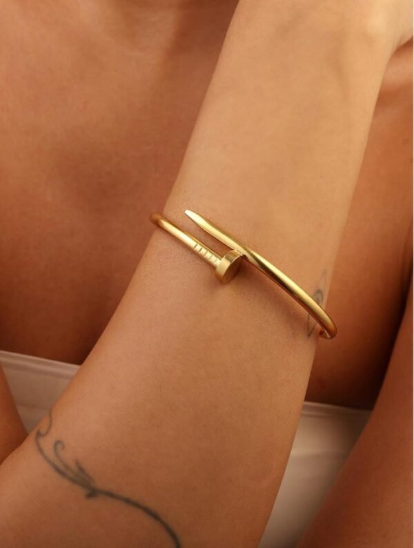 Royal 'N' Reesh Women's 18k Gold plated Trendy Closure Handcuff Bangle Kada Bracelet 1 - Regular Size - Image 2