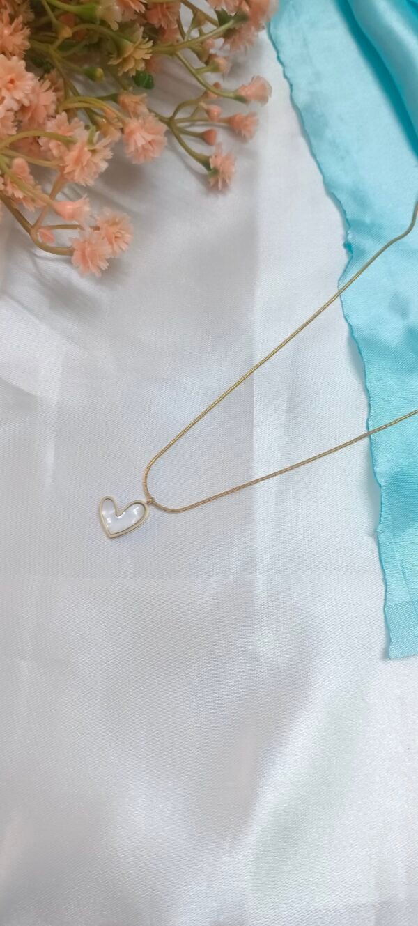 Royal 'N' Reesh 18K Gold Plated Stainless Steel MOP Heart (Mother Of Pearl) Necklace Anti Tarnish - Image 7