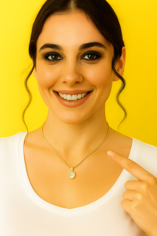 Royal 'N' Reesh 18K Gold Plated Stainless Steel Rhinestone Necklace - Anti Tarnish