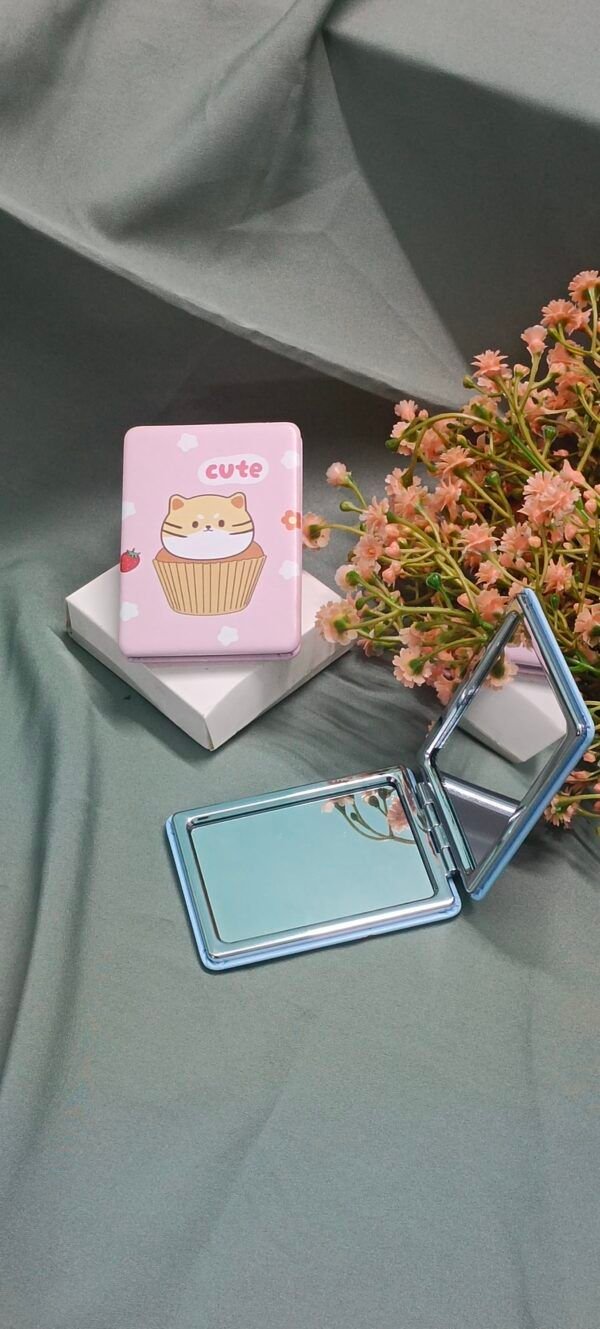 Royal 'N' Reesh Cute Pocket Mirror