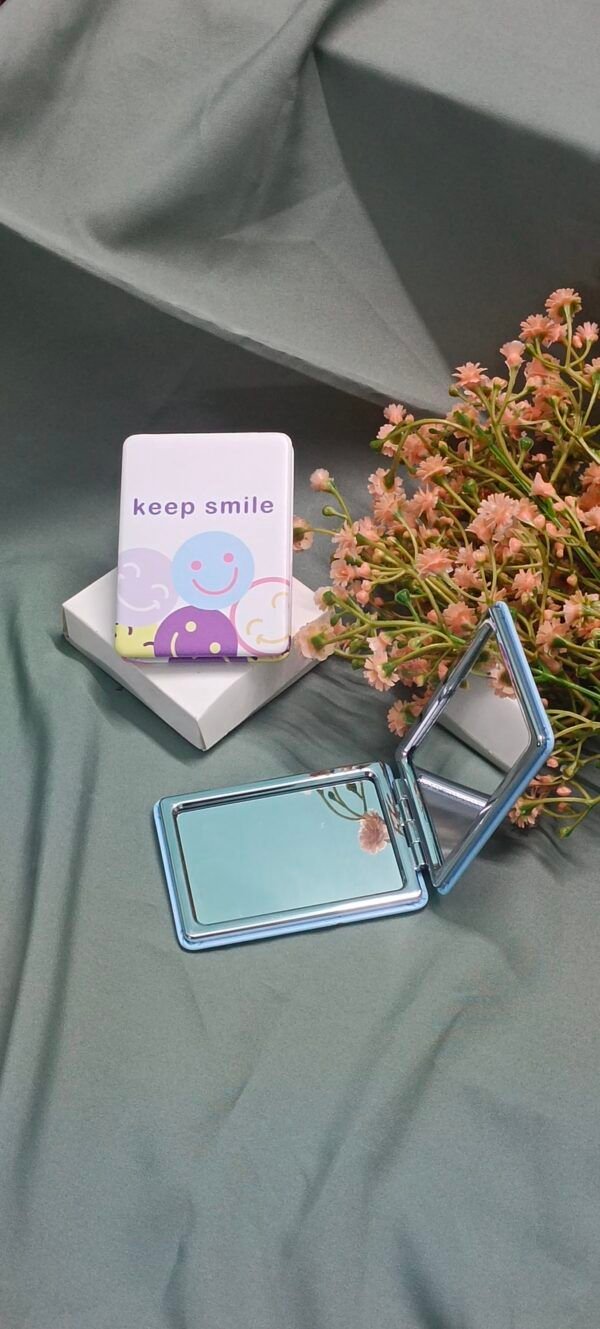 pocket mirror