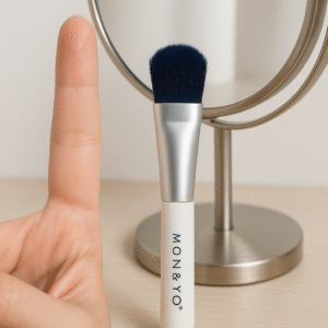 Mini Flat Foundation Brush - 1 Pcs